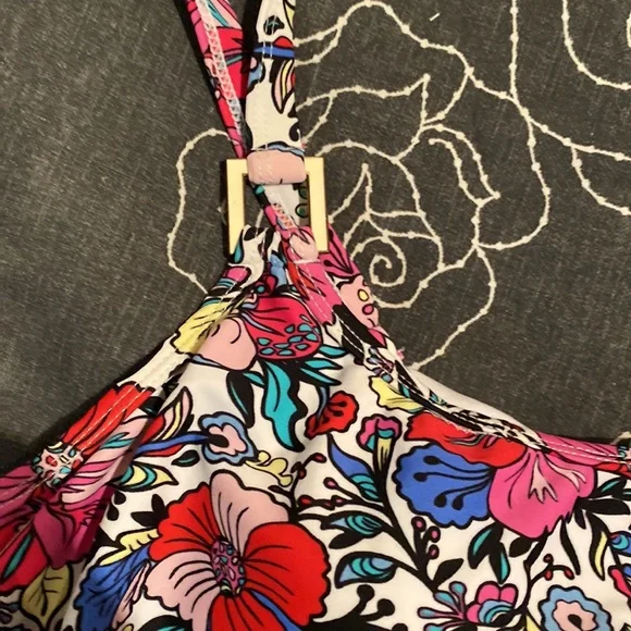 Tankini top - Picture 2 of 3